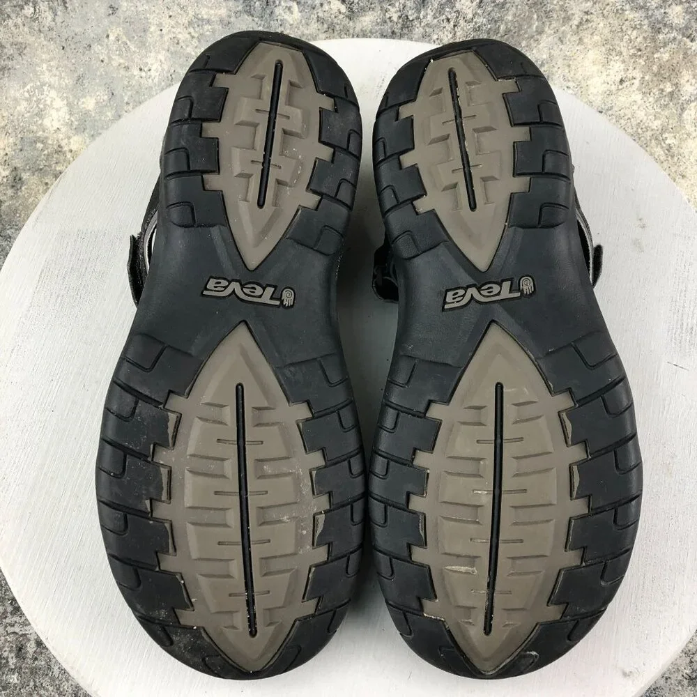 Teva Men's Size 13 Minam Black Open Toe Easy Hook & Loop Outdoor Hiking Sandals